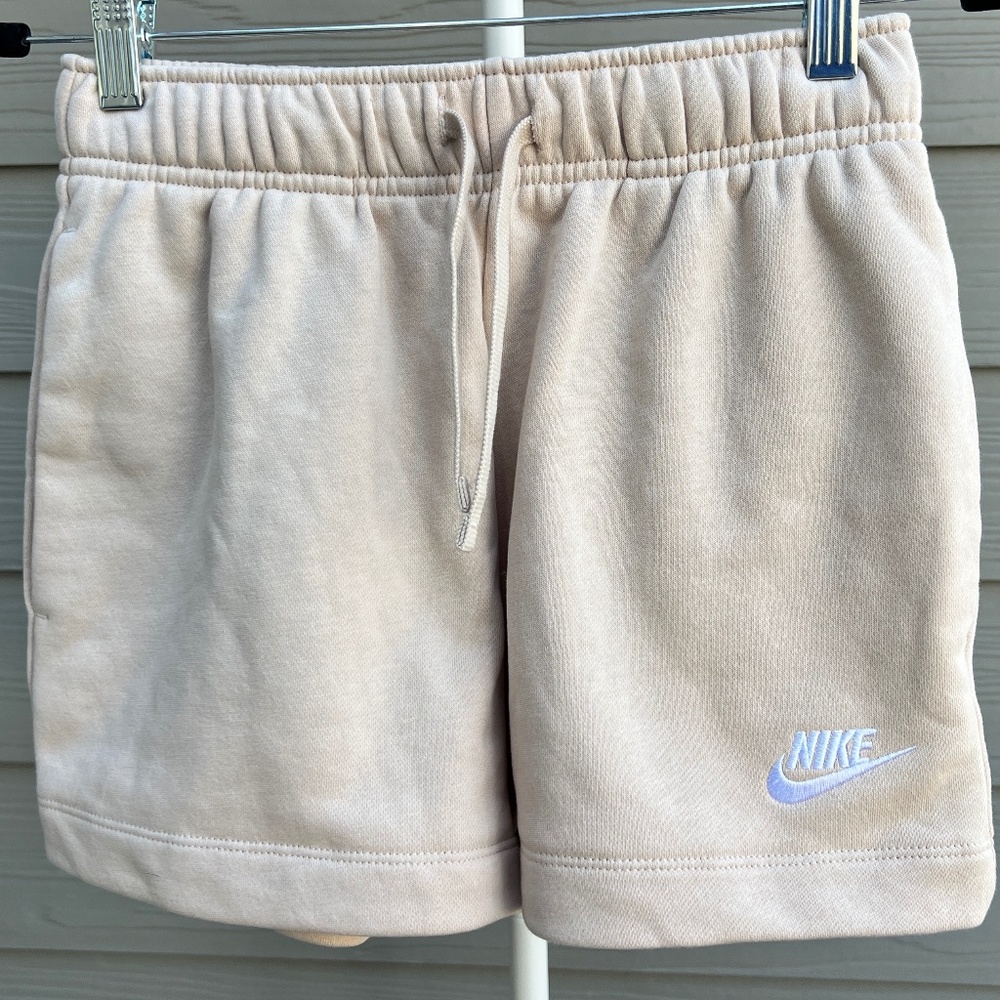 Nike Sportswear Fleece Shorts Light Beige Tan XS Drawstring Casual